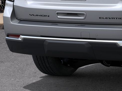 New 2026 GMC Yukon Elevation w/ Elevation Premium Package RWD image 14