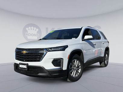 Used 2022 Chevrolet Traverse LT
