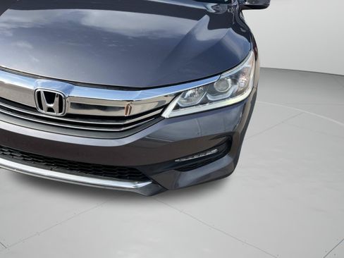 Used 2016 Honda Accord EX image 35