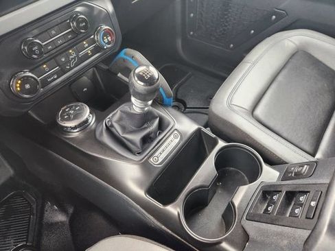 Used 2022 Ford Bronco Black Diamond AWD/4WD image 18