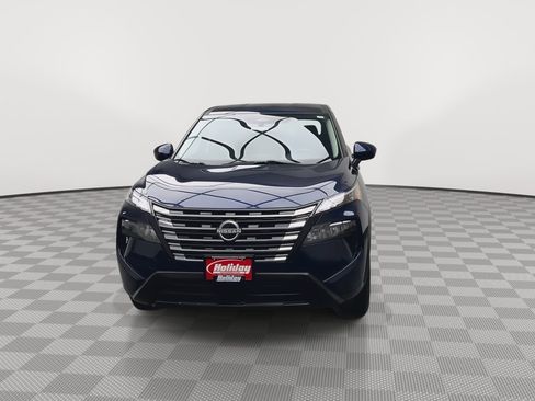 Used 2024 Nissan Rogue SV image 30