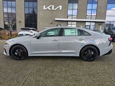 New 2026 Kia K5 GT-Line image 2