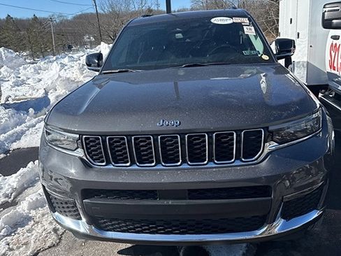 Used 2022 Jeep Grand Cherokee L Limited image 5