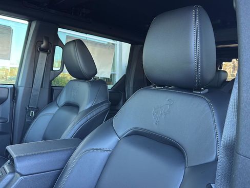 New 2025 Ford Bronco Badlands image 40