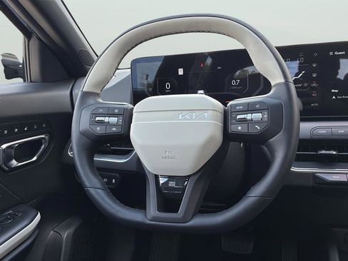 New 2026 Kia K4 GT-Line FWD image 19