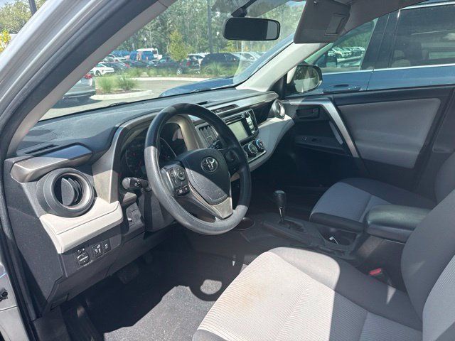 Used 2015 Toyota RAV4 LE FWD image 12