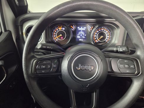 Certified 2025 Jeep Wrangler Sport image 18