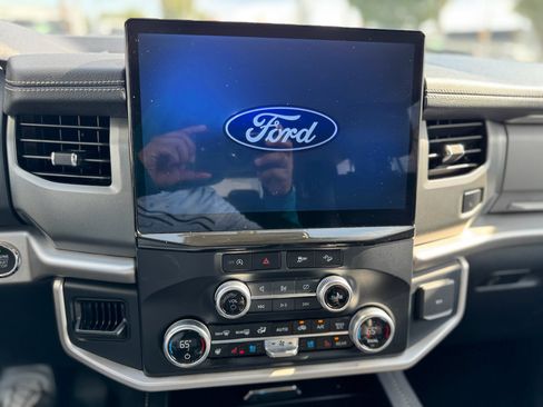 Used 2024 Ford Expedition Max XLT AWD/4WD image 35