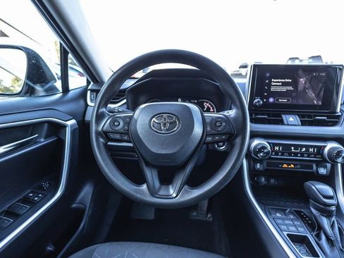 Used 2024 Toyota RAV4 XLE w/ Convenience Package image 29