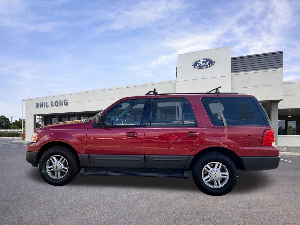 Used 2004 Ford Expedition XLT AWD/4WD image 4