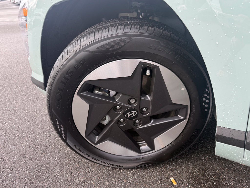 Certified 2024 Hyundai Kona SEL FWD image 34