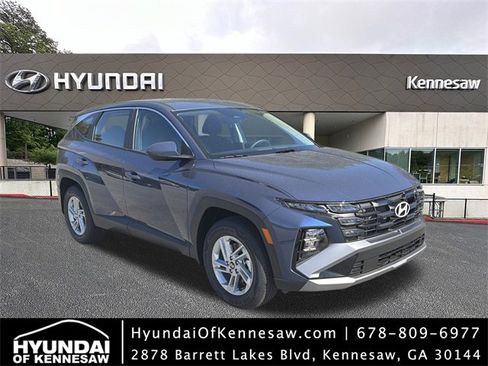 New 2026 Hyundai Tucson SE image 1