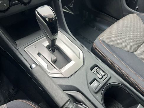 Used 2018 Subaru Crosstrek 2.0i Premium w/ Popular Package #2 image 28