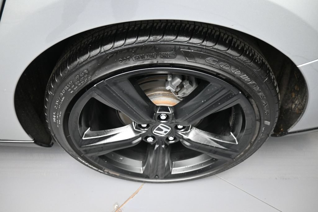 Used 2024 Honda Accord Sport image 15