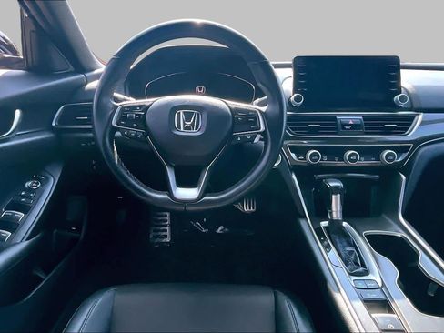 Used 2022 Honda Accord Sport image 6