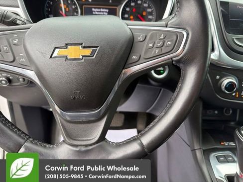 Used 2019 Chevrolet Equinox Premier AWD/4WD image 17