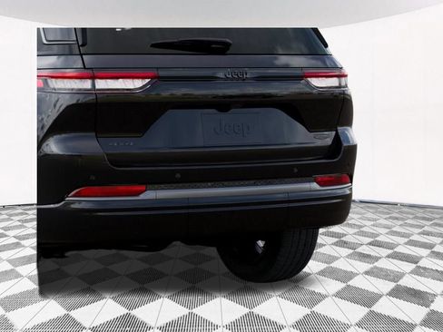 New 2026 Jeep Grand Cherokee Summit w/ Obsidian Package AWD/4WD image 20