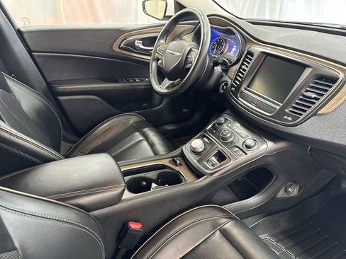 Used 2016 Chrysler 200 C w/ Premium Group FWD image 28