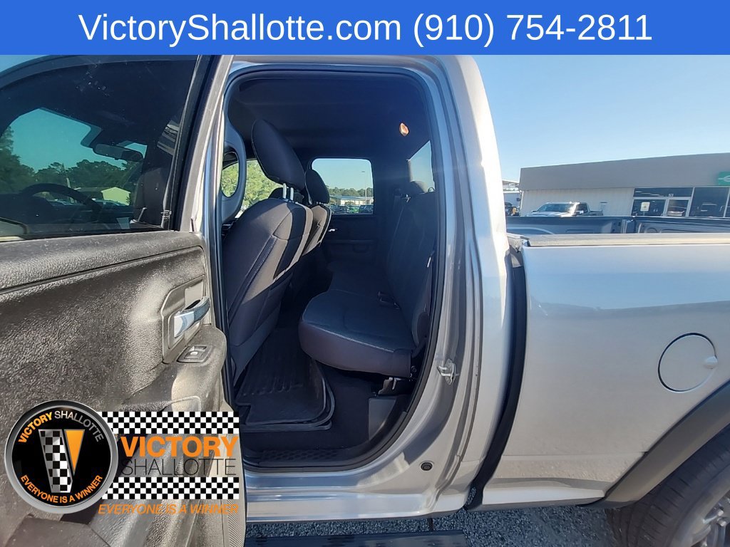Used 2023 RAM 1500 Warlock AWD/4WD image 23