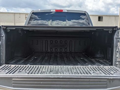 Used 2018 Ford F150 Lariat w/ Equipment Group 502A Luxury RWD image 13