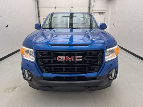 Used 2022 GMC Canyon Elevation w/ Elevation Premium Package image 2