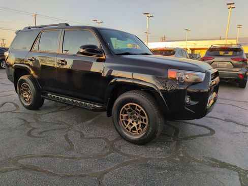 Certified 2023 Toyota 4Runner 40th Anniversary SE image 7