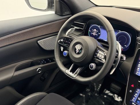 New 2025 Maserati Grecale Folgore image 20