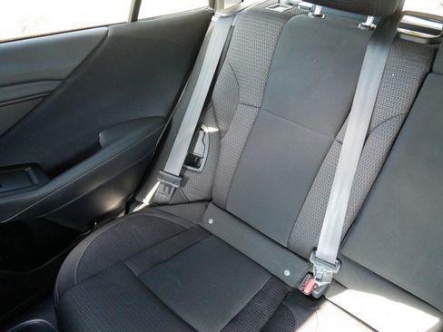 Used 2024 Subaru Outback Premium image 12