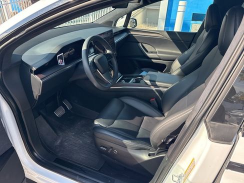 Used 2024 Tesla Model X Base image 21