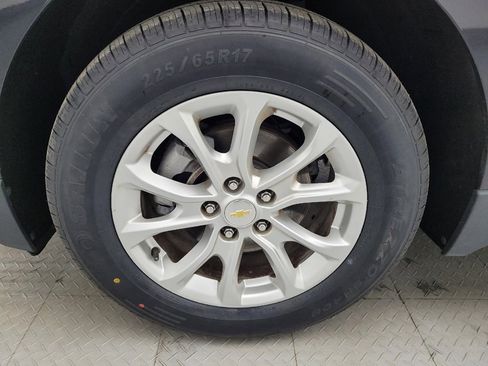 Used 2020 Chevrolet Equinox LS w/ LS Convenience Package image 31