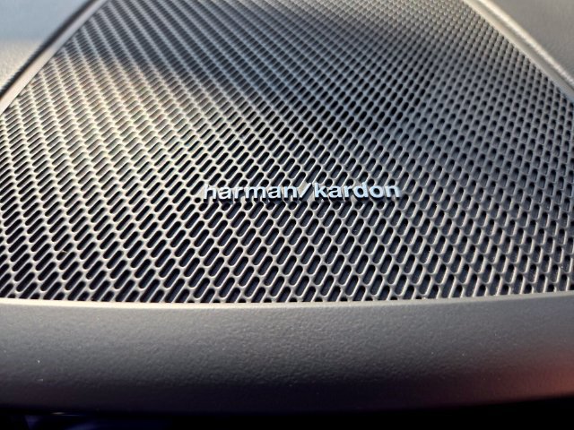 Certified 2023 Volvo XC60 B5 Ultimate FWD image 37