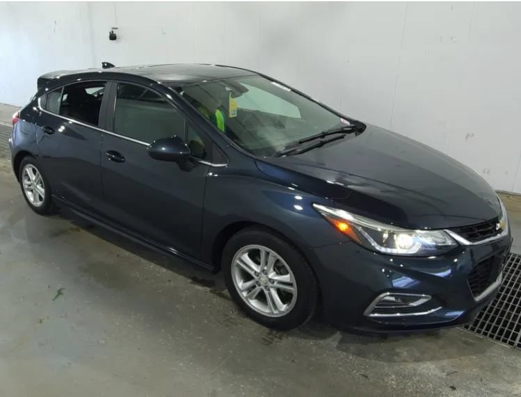 Used 2017 Chevrolet Cruze LT w/ Sun And Sound Package FWD image 1
