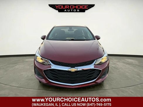 Used 2019 Chevrolet Cruze LT image 8