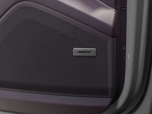 Used 2025 Porsche Cayenne E-Hybrid image 44