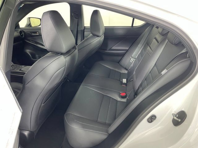 Used 2023 Lexus IS 350 F Sport w/ Navigation Package AWD/4WD image 13