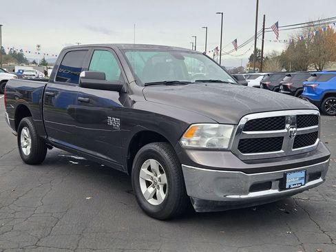Used 2023 RAM 1500 Classic SLT w/ Trailer & Traction Group image 8