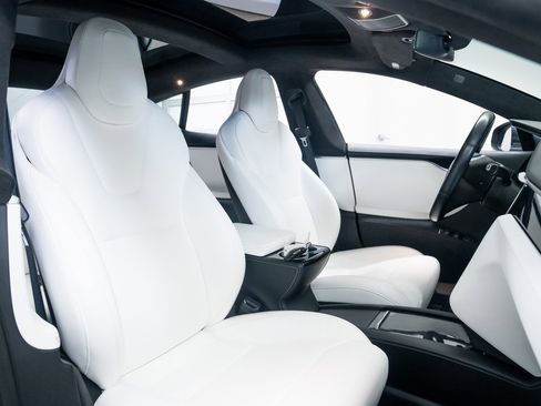 Used 2017 Tesla Model S P100D image 23