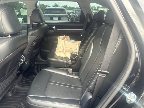Used 2021 Kia Sorento SX AWD/4WD image 9