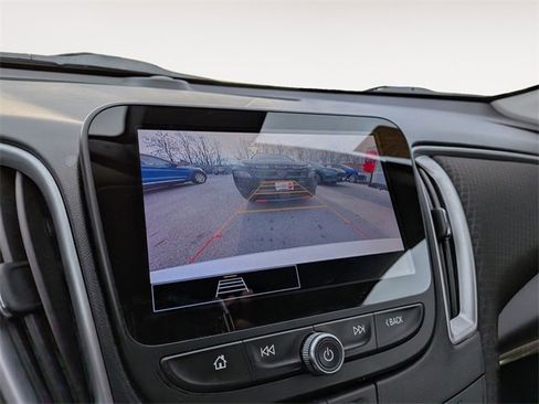 Used 2023 Chevrolet Malibu LT image 21