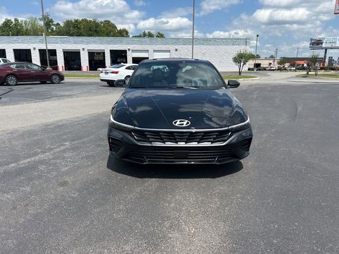 New 2026 Hyundai Elantra SEL Sport Premium FWD image 2