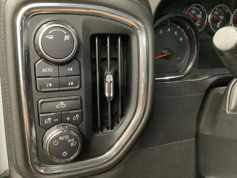 Used 2019 Chevrolet Silverado 1500 LT w/ All-Star Edition AWD/4WD image 16