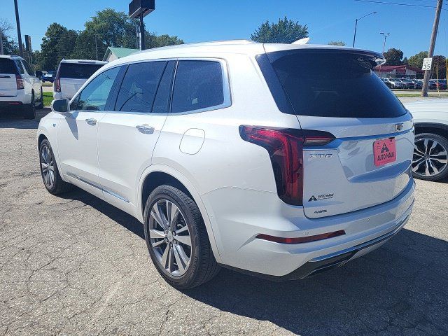 Used 2020 Cadillac XT6 Premium Luxury w/ Platinum Package AWD/4WD image 9