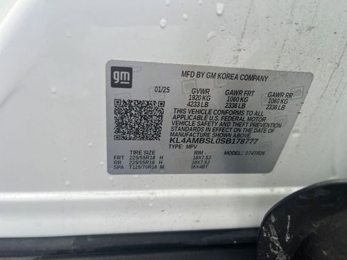 Used 2025 Buick Encore GX Preferred image 22