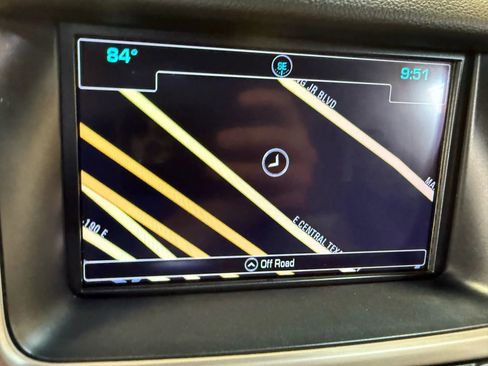 Used 2017 GMC Yukon Denali w/ Open Road Package image 18