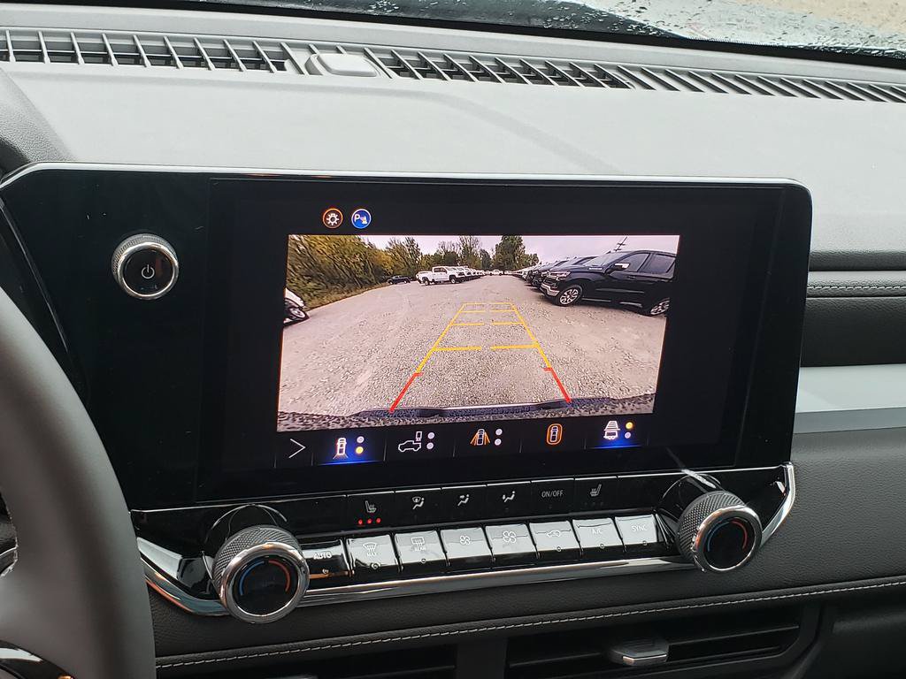New 2026 Chevrolet Colorado LT w/ LT Convenience Package AWD/4WD image 32