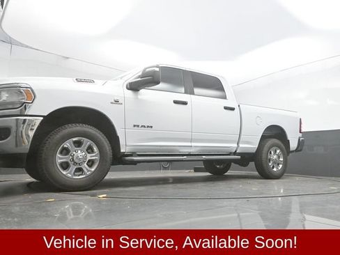 Used 2023 RAM 2500 Big Horn w/ Level 1 Equipment Group AWD/4WD image 39