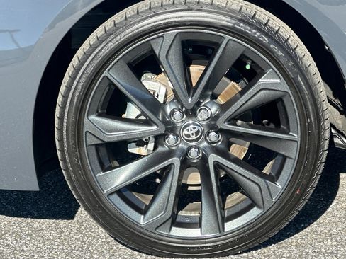 Used 2025 Toyota Corolla SE image 27