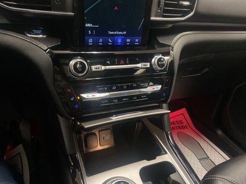 Used 2024 Ford Explorer ST w/ Equipment Group 401A image 29