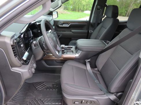 New 2026 Chevrolet Silverado 1500 RST AWD/4WD image 25
