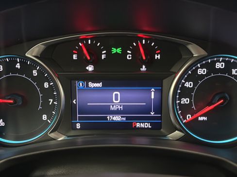 Used 2022 Chevrolet Equinox LT AWD/4WD image 16